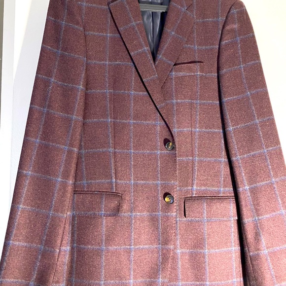 Burgundy Sports Coat - Picture 1 of 7